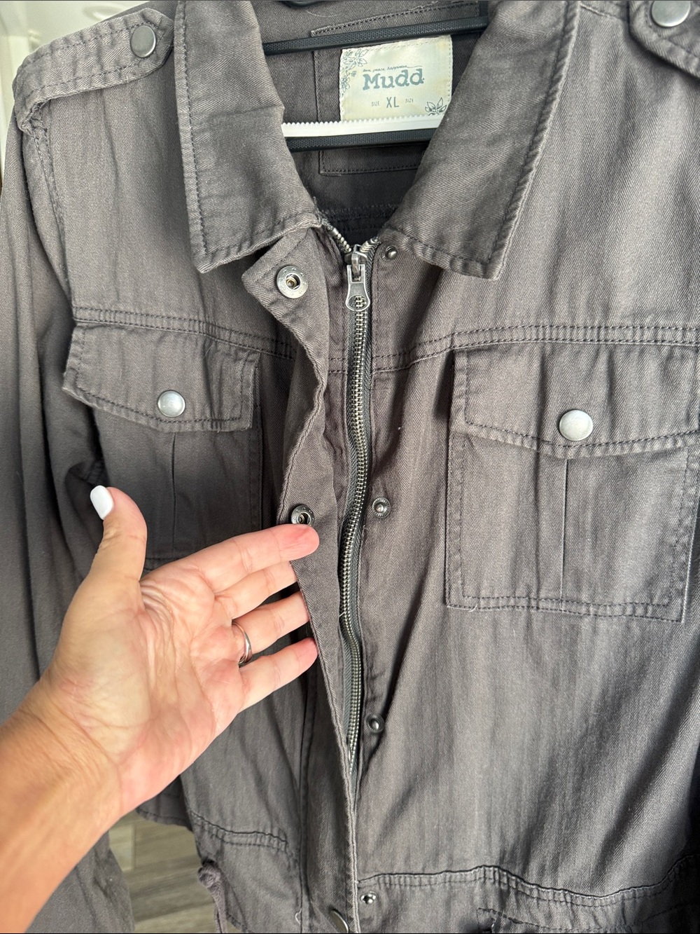 Mudd Utility Jacket in Taupe Brown - Picture 4 of 7